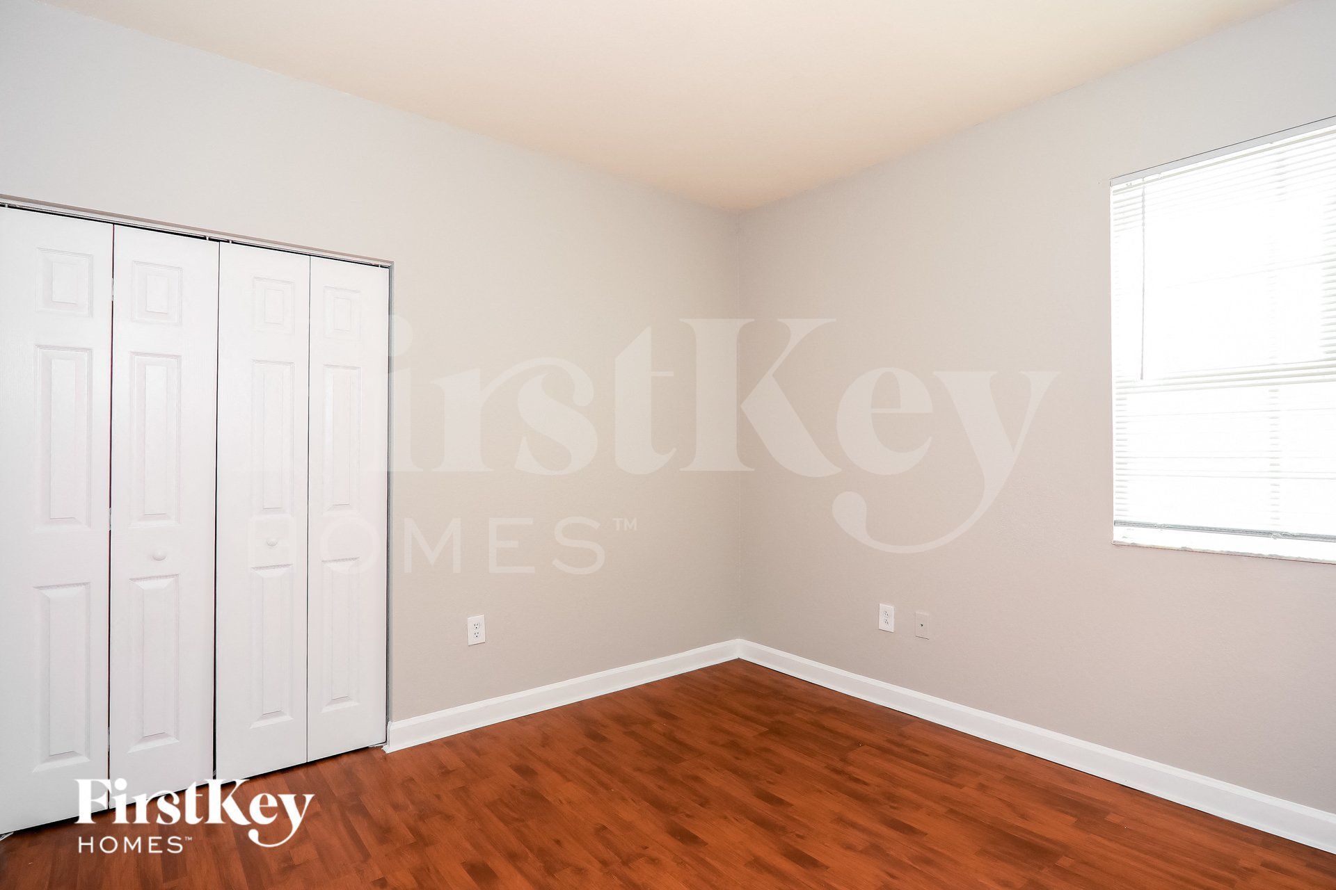 Building Photo - 1495 NE 33rd Ave