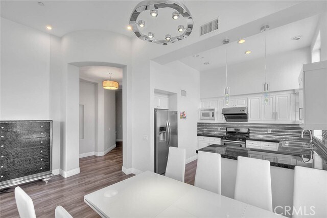 Building Photo - 600 N Atlantic Blvd