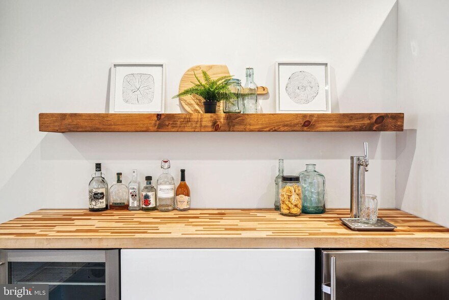Kegerator and bar - 934 N 30th St