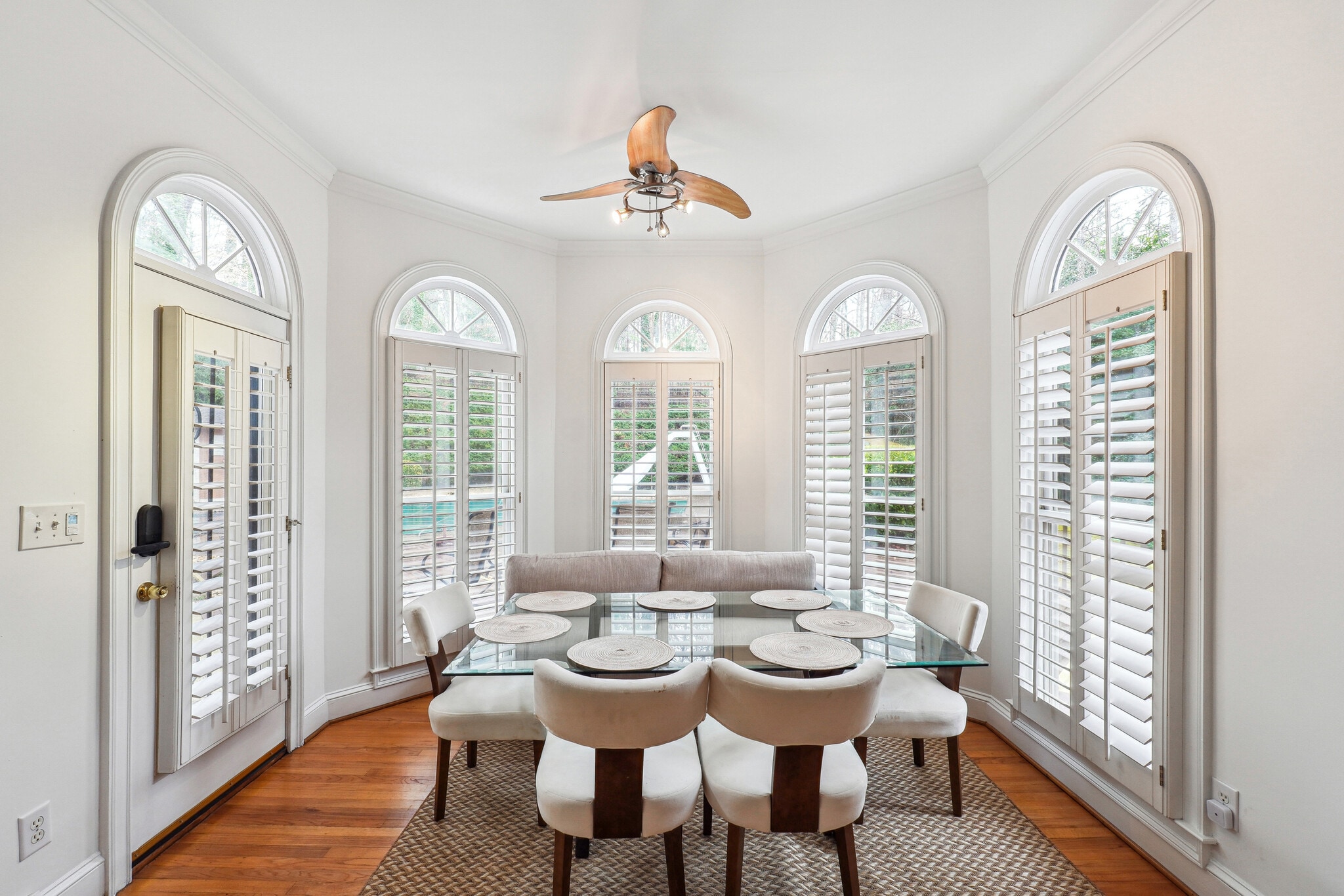 Building Photo - 814 Lynhurst Dr SW