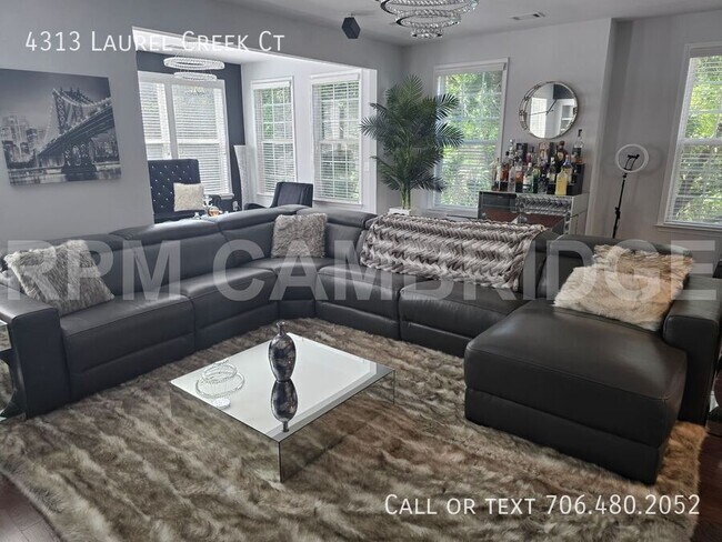 Building Photo - 4313 Laurel Creek Ct SE