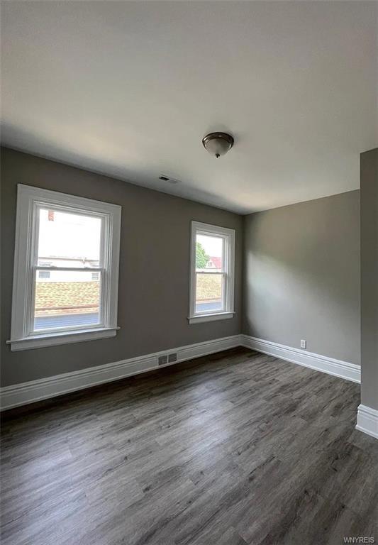 Building Photo - 355 Plymouth Ave