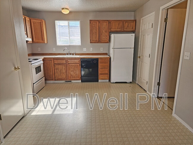 Building Photo - 226 N Grant St