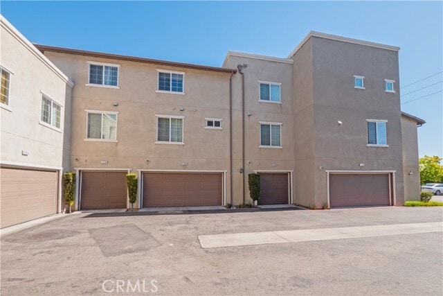 Building Photo - 1150 Newberry Ln