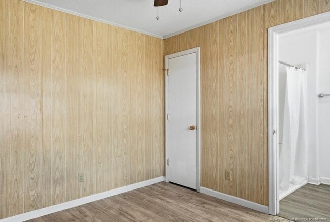 Building Photo - 815 Bedrock Dr