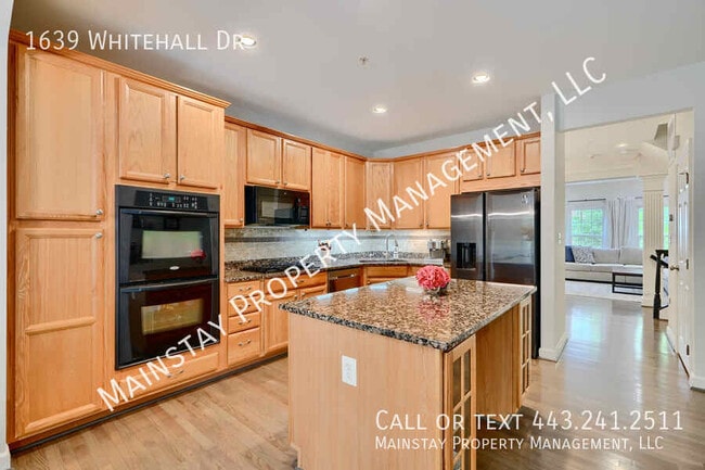 Building Photo - 1639 Whitehall Dr