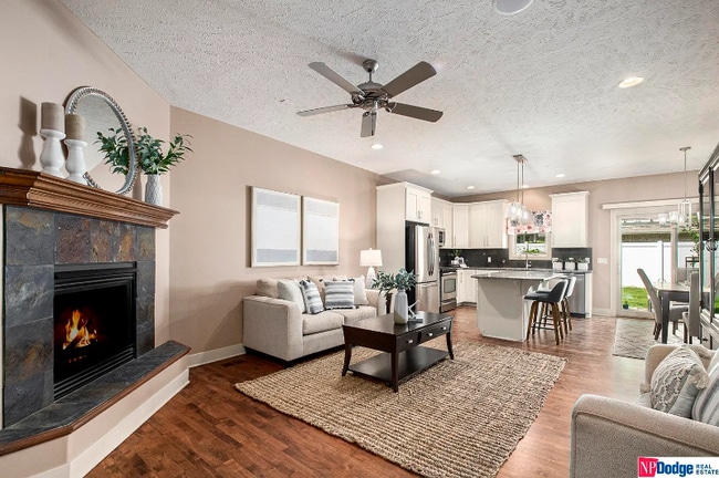 Building Photo - 5138 Dodge St