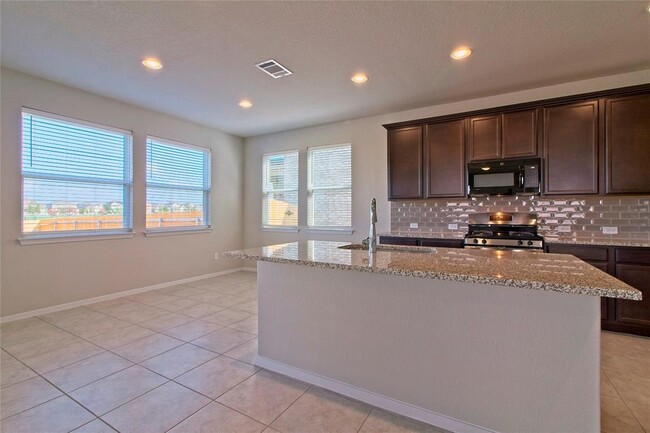 Building Photo - 6501 Wolf Pack Dr