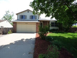 Building Photo - $0 DEPOSIT OPTION.  TRI-LEVEL HOME IN SE AURORA