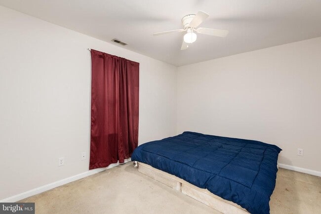 Building Photo - 8460 Colony Cir