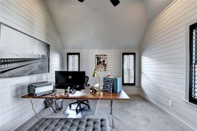 Building Photo - 2555 Brook Run