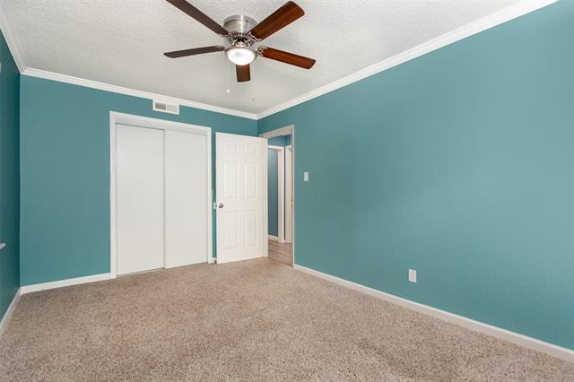 Building Photo - 926 Powell Rd