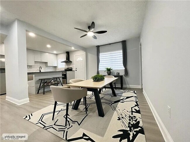 Building Photo - Charming Euclid Home in Quiet Residential Neighborhood