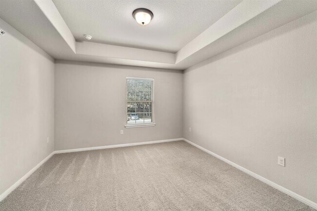 Building Photo - 7211 Ray Charles Dr