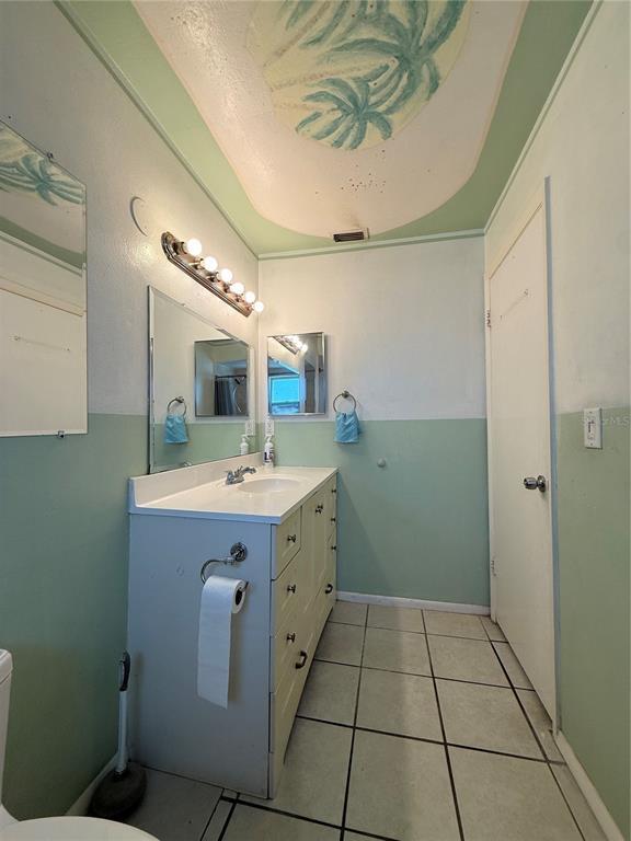 Building Photo - 600 6th Ave SE