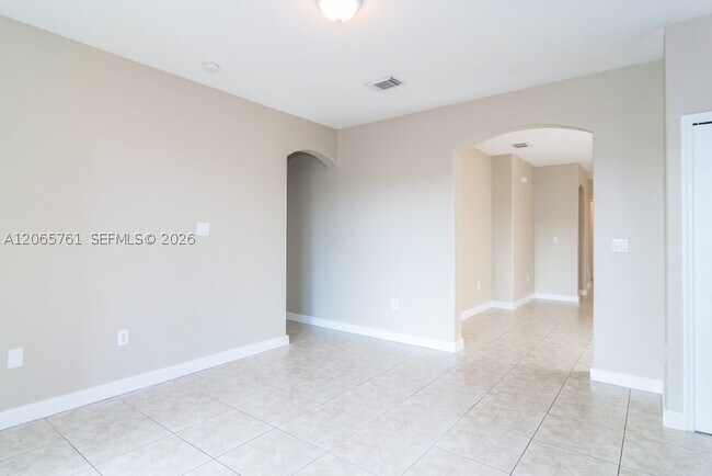 Building Photo - 9141 SW 152nd Ct