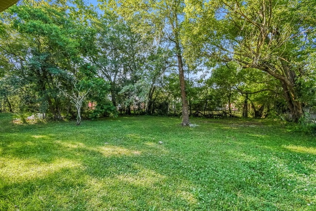 Building Photo - 4222 Homer Rd N