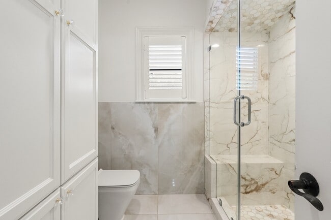 Building Photo - 4134 Bellefontaine