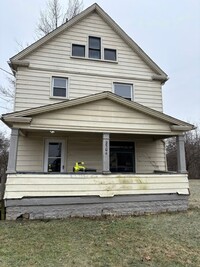 Building Photo - Youngstown Upper South Side Single Family ...