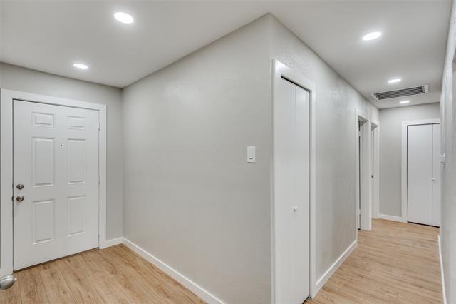 Building Photo - 516 Ridgemont Dr