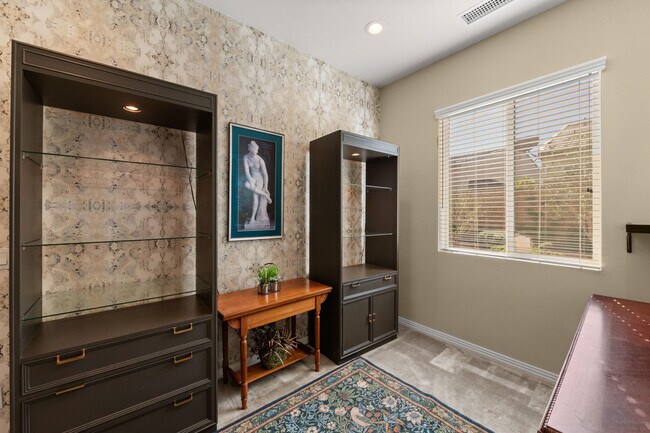 Building Photo - 78863 Amare Way