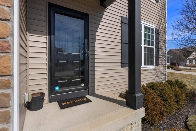 Building Photo - 9282 Weigela Ct