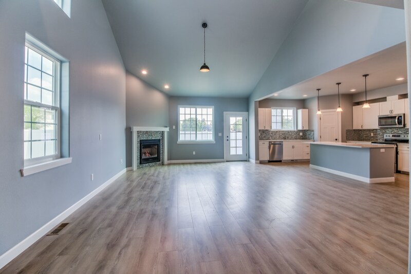 Building Photo - 663 S 83rd Ave