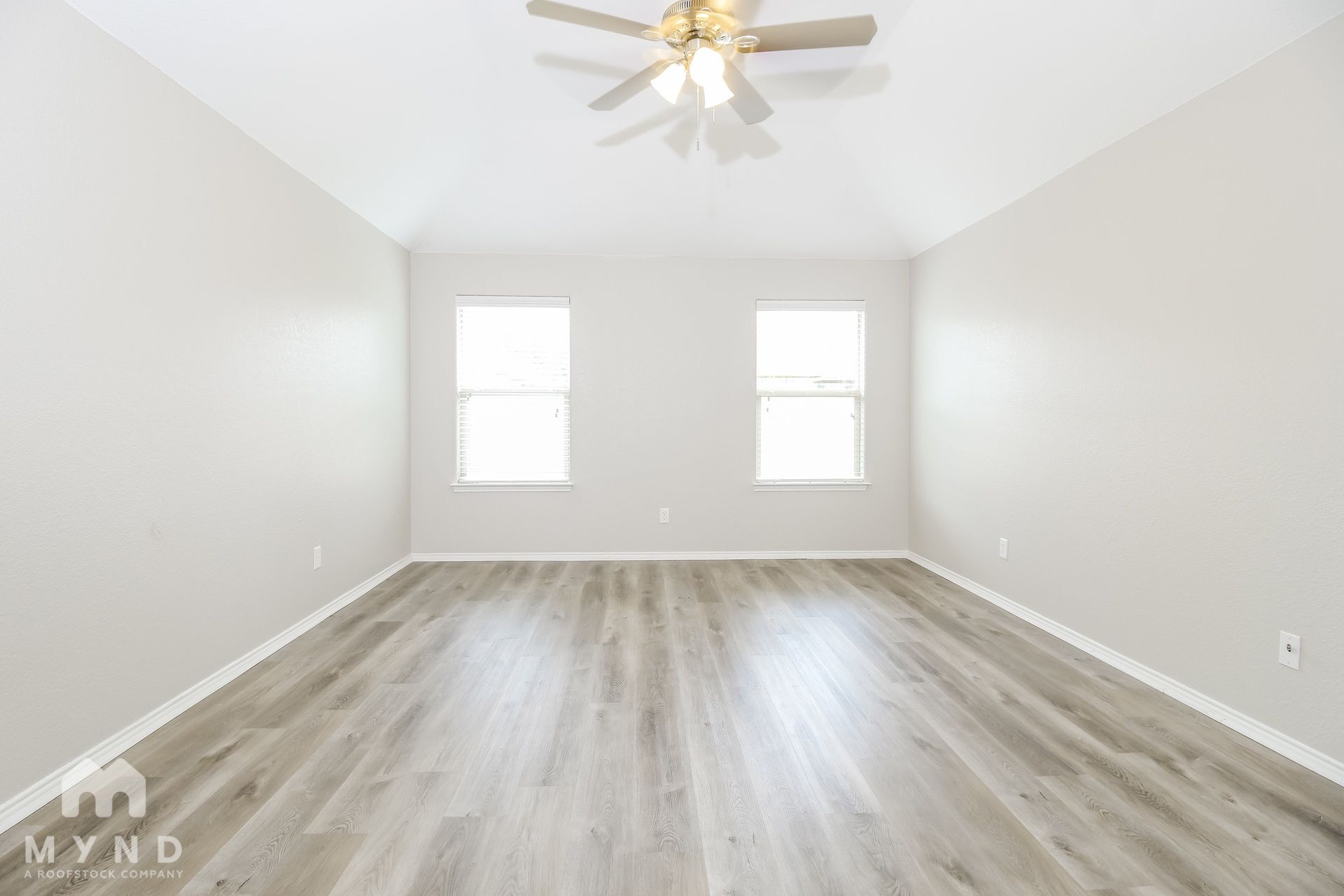 Building Photo - 649 Minkel Dr