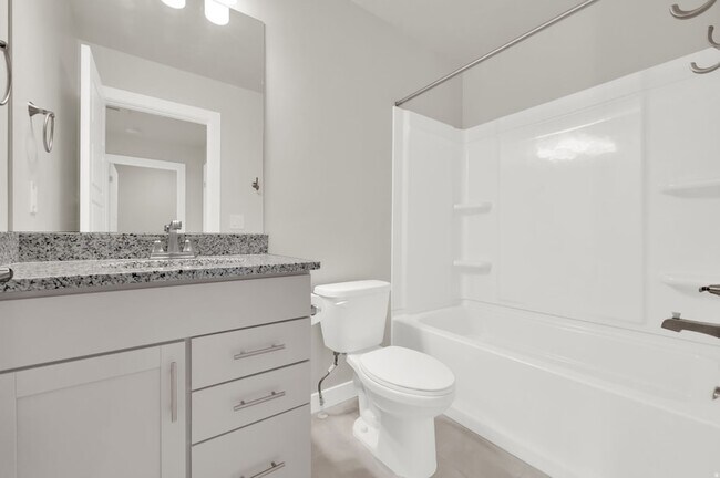 Building Photo - 128 E Geyser Ct