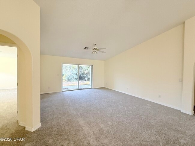 Building Photo - 409 Bainbridge St