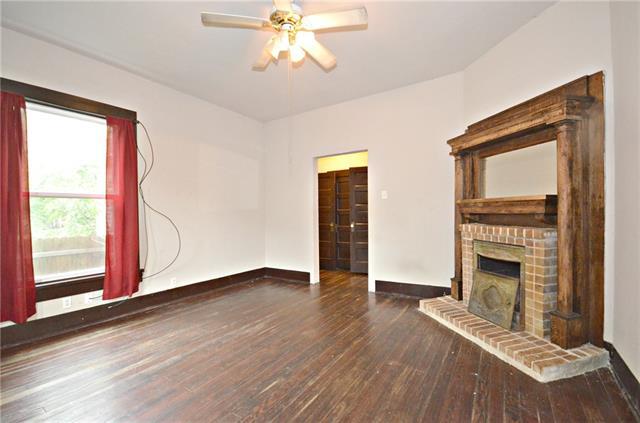 Building Photo - 1402 E Chaffin St