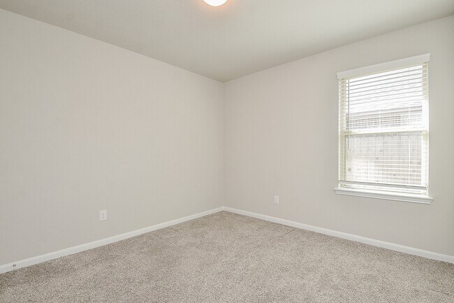 Building Photo - 7426 Flintrock Hollow Trail