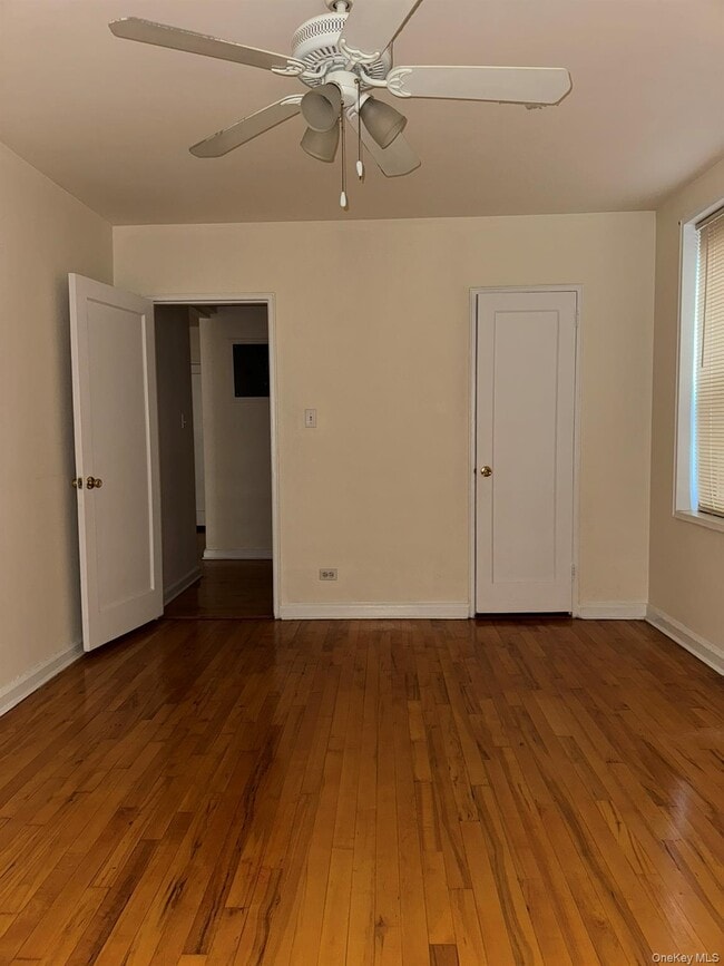 Building Photo - 88-10 34th Ave