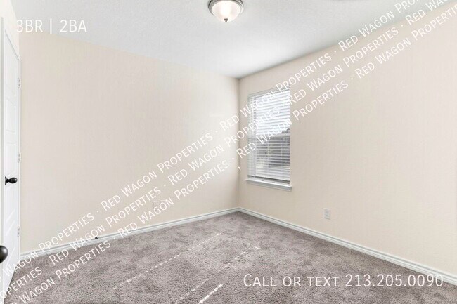 Building Photo - 15521 Selene View