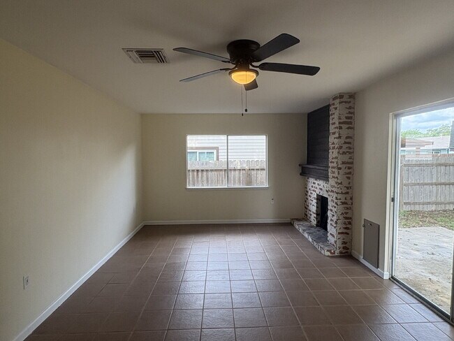Building Photo - 3-Bed, 2 Baths, 2 Living Ares With Cozy Fireplace in San Antonio!"