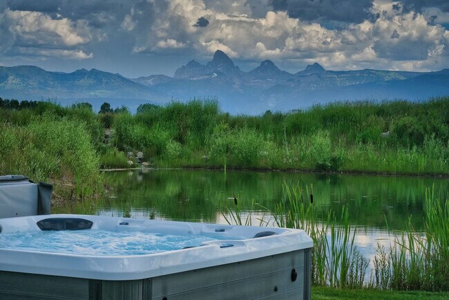 Building Photo - 4742 Heads Up Rd