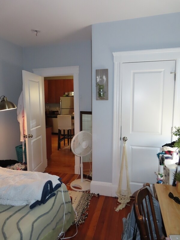 Building Photo - 247 Boston St