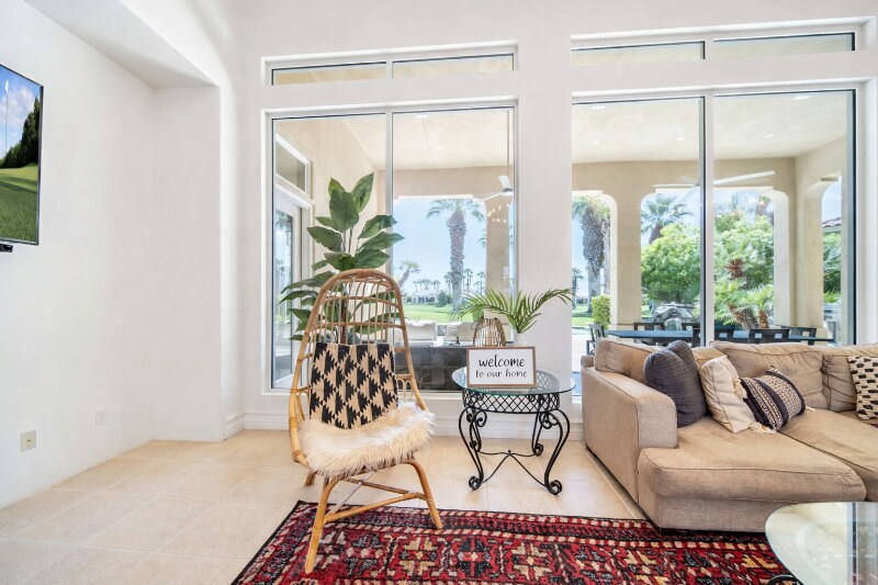 Building Photo - 81015 Golf View Dr