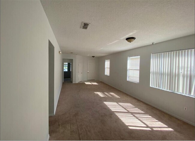 Building Photo - 2741 Portchester Ct