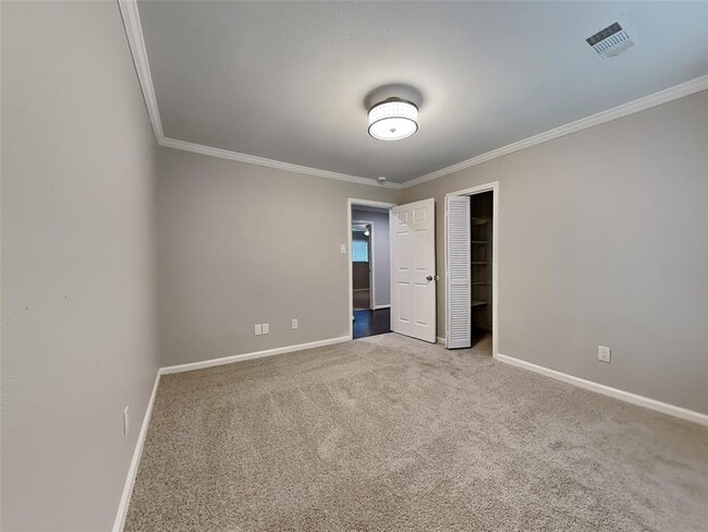 Building Photo - 8127 Twin Hills Dr