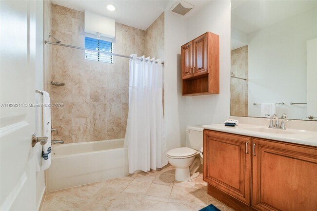 Building Photo - 3055 NW 126th Ave
