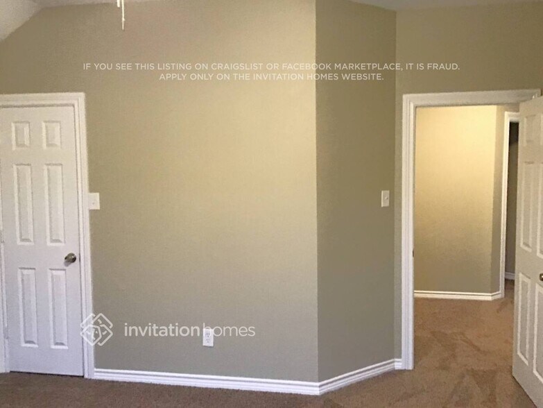 Building Photo - 9913 Old Field Dr