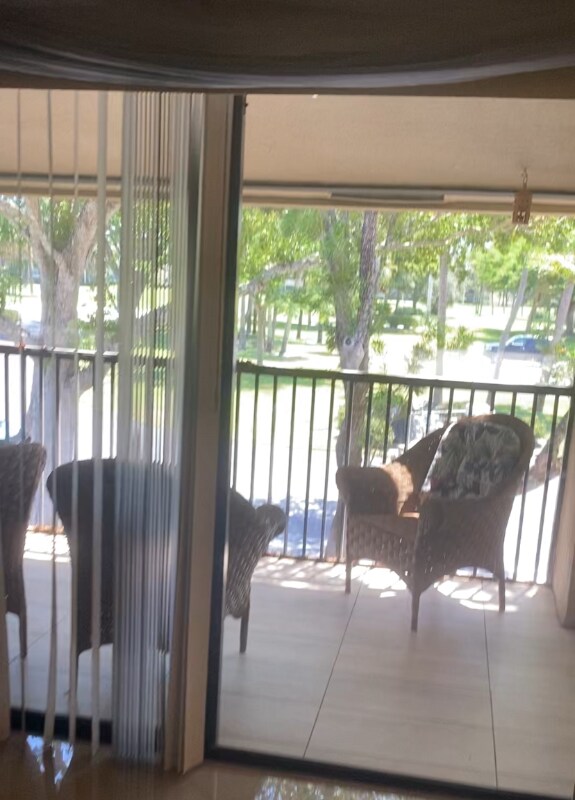 Building Photo - 225 Deer Creek Blvd