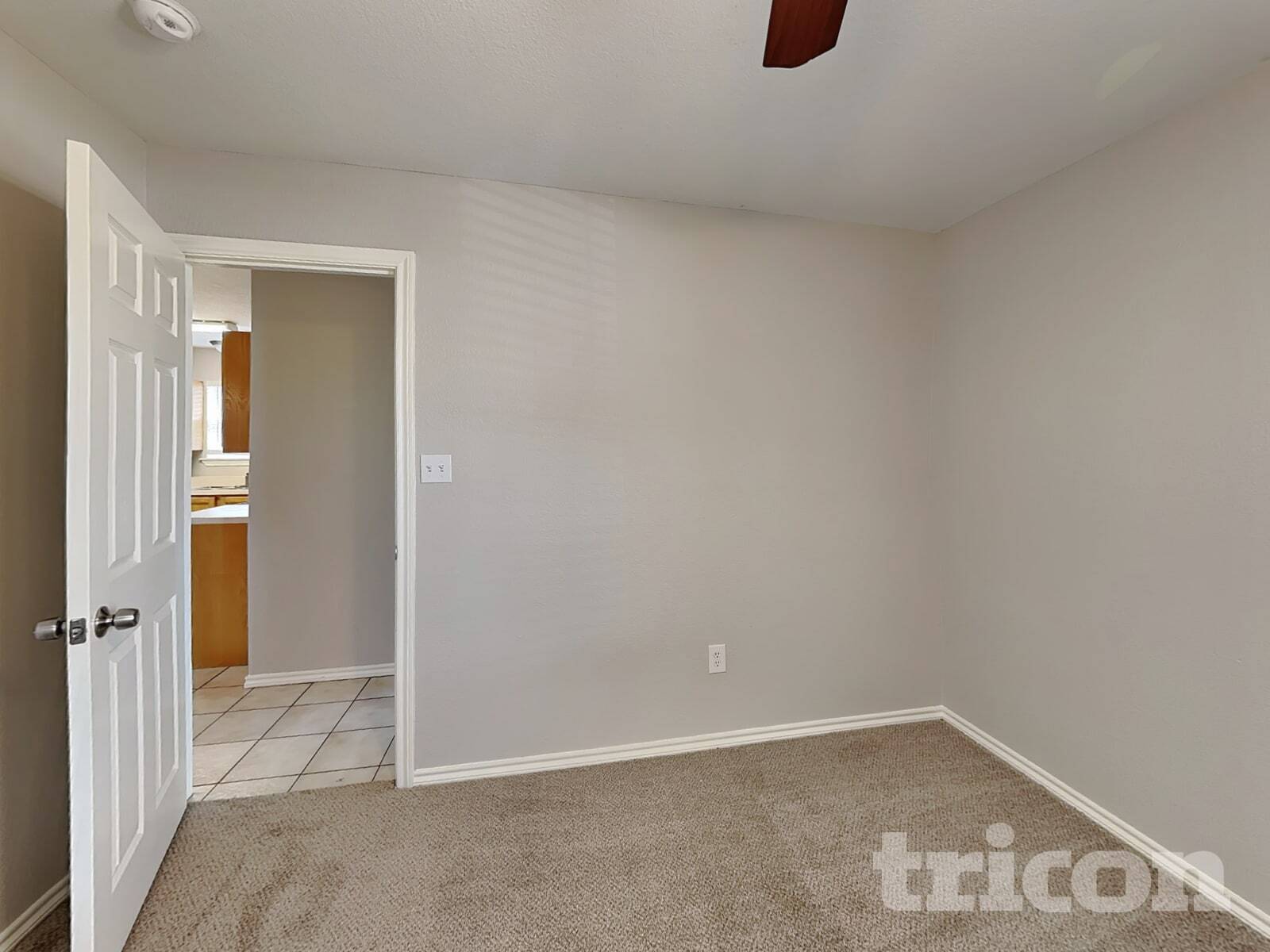 Building Photo - 214 Dean Ct