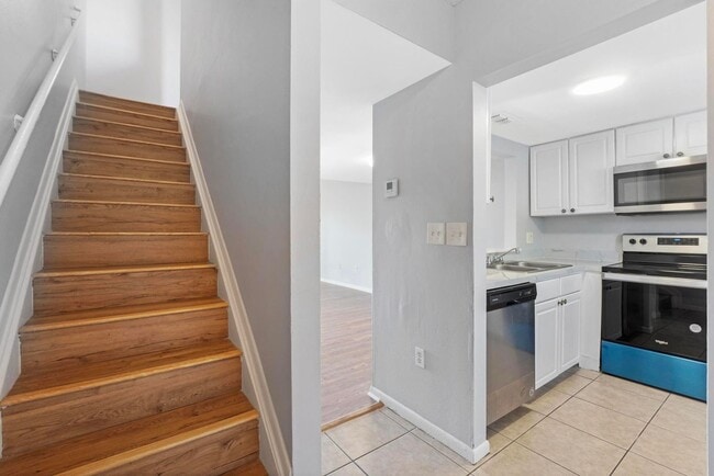 Building Photo - 4080 NW 90th Ave