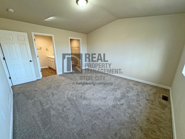 Building Photo - 223 W Harmony Dr