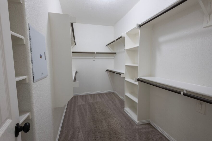 Building Photo - 12338 Belmeade Dr