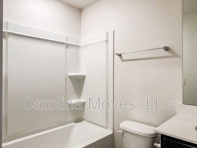 Building Photo - 117 Southridge Ct