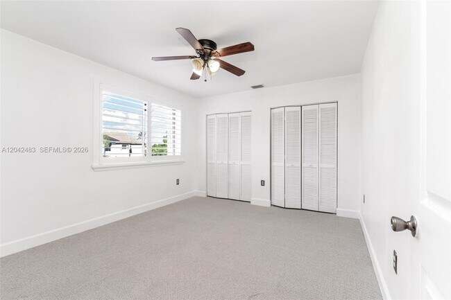 Building Photo - 4671 SW 154th Pl