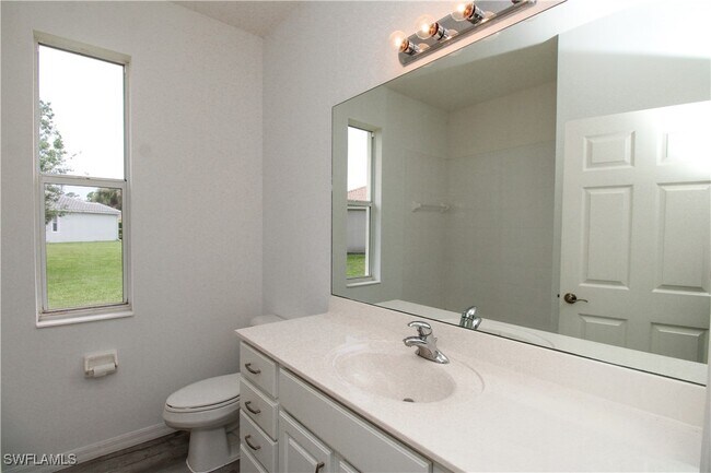 Building Photo - 3927 Aurora Ct